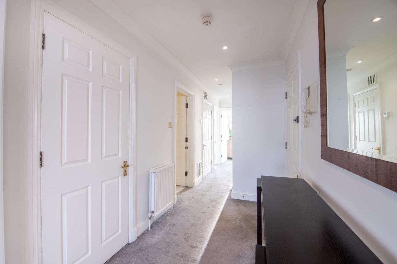 Somerset Court Kensington Apartments Londra Esterno foto