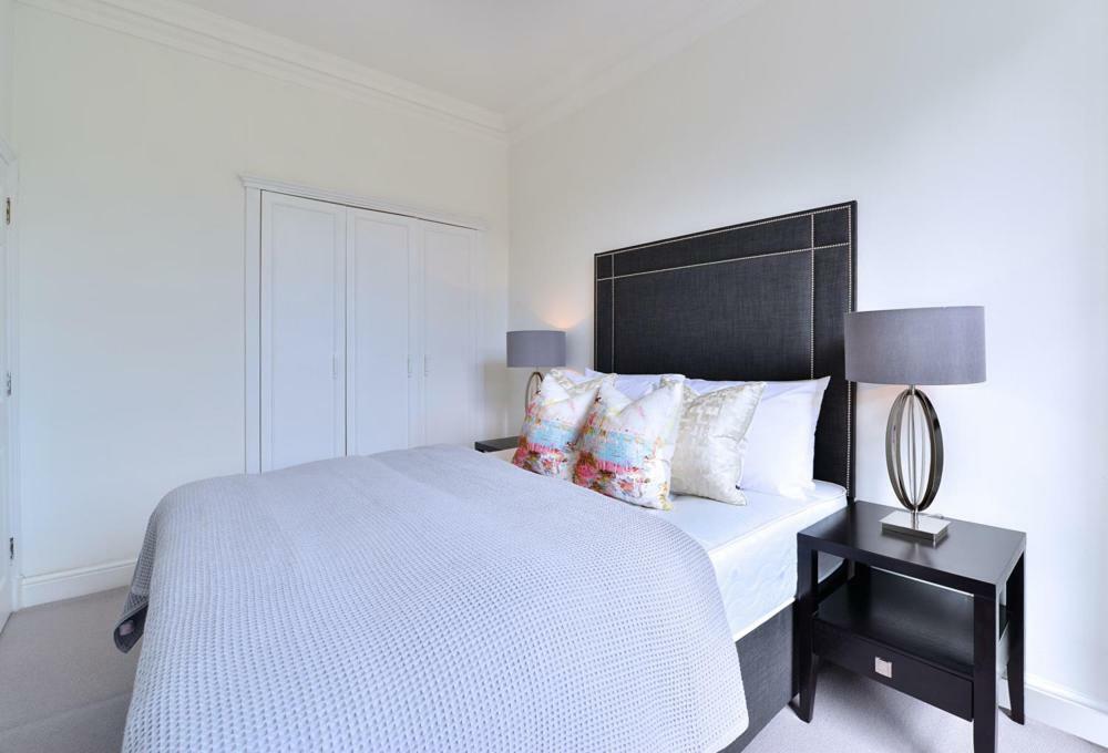 Somerset Court Kensington Apartments Londra Esterno foto